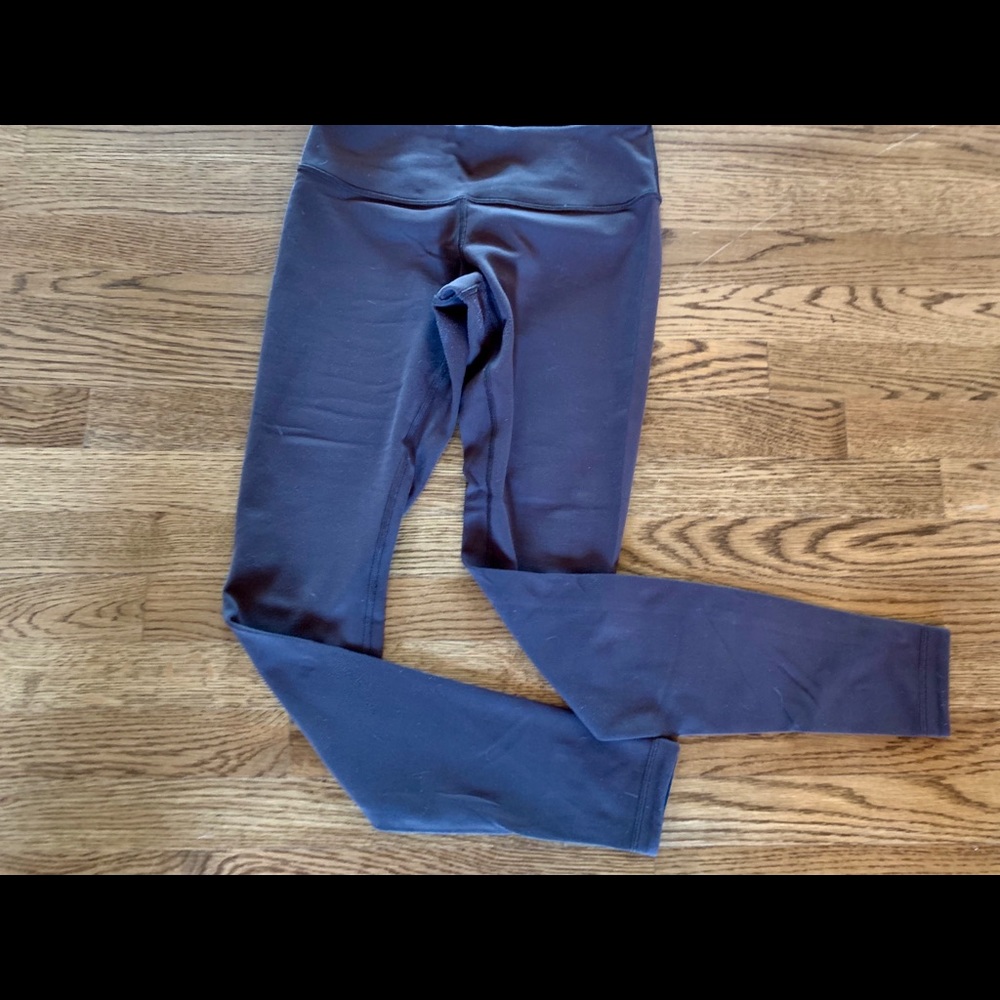 Lululemon REVERSIBLE Wunder Unders-Size 6
